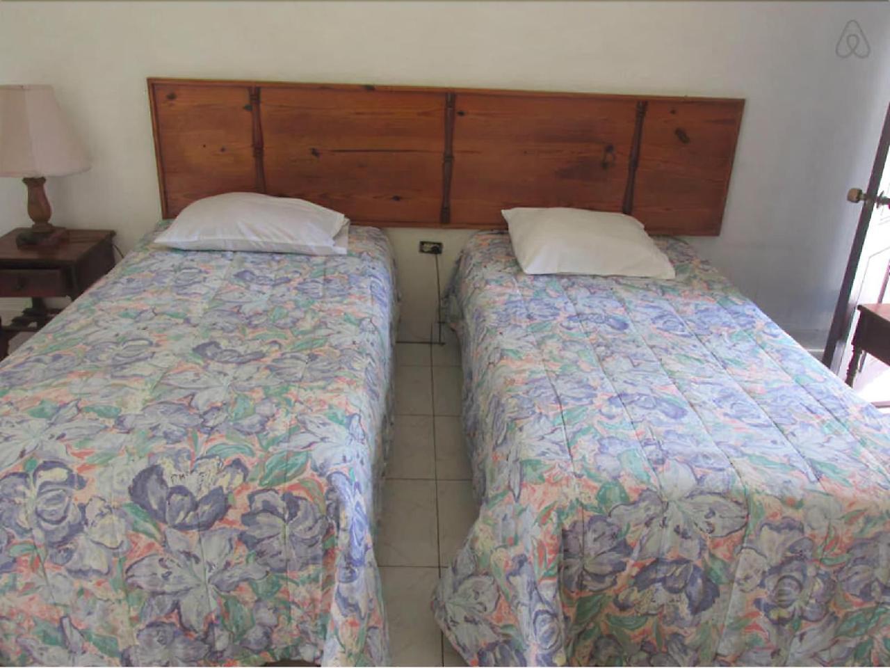 Paradise Brandon Hill Guest House Montego Bay Exterior photo